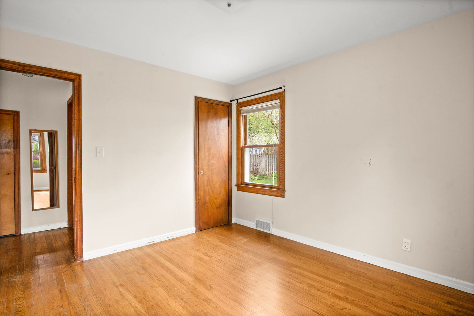 511 Elm Avenue Geneva, IL 60134 - Photo 16 of 29