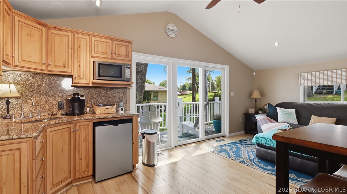 1069 Indian Hill Road Sunrise Beach, MO 65079 - Photo 25 of 54 Apartment above Garage