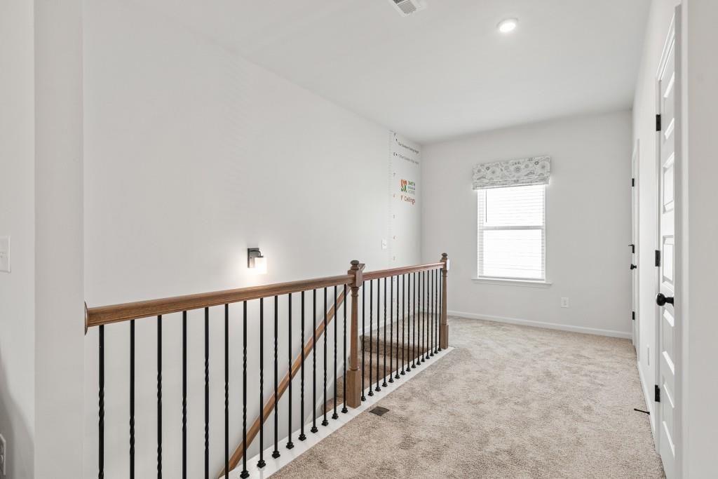 32 North Hvn Drive Rome, GA 30165 - Photo 22 of 29 a view of a hallway with a window