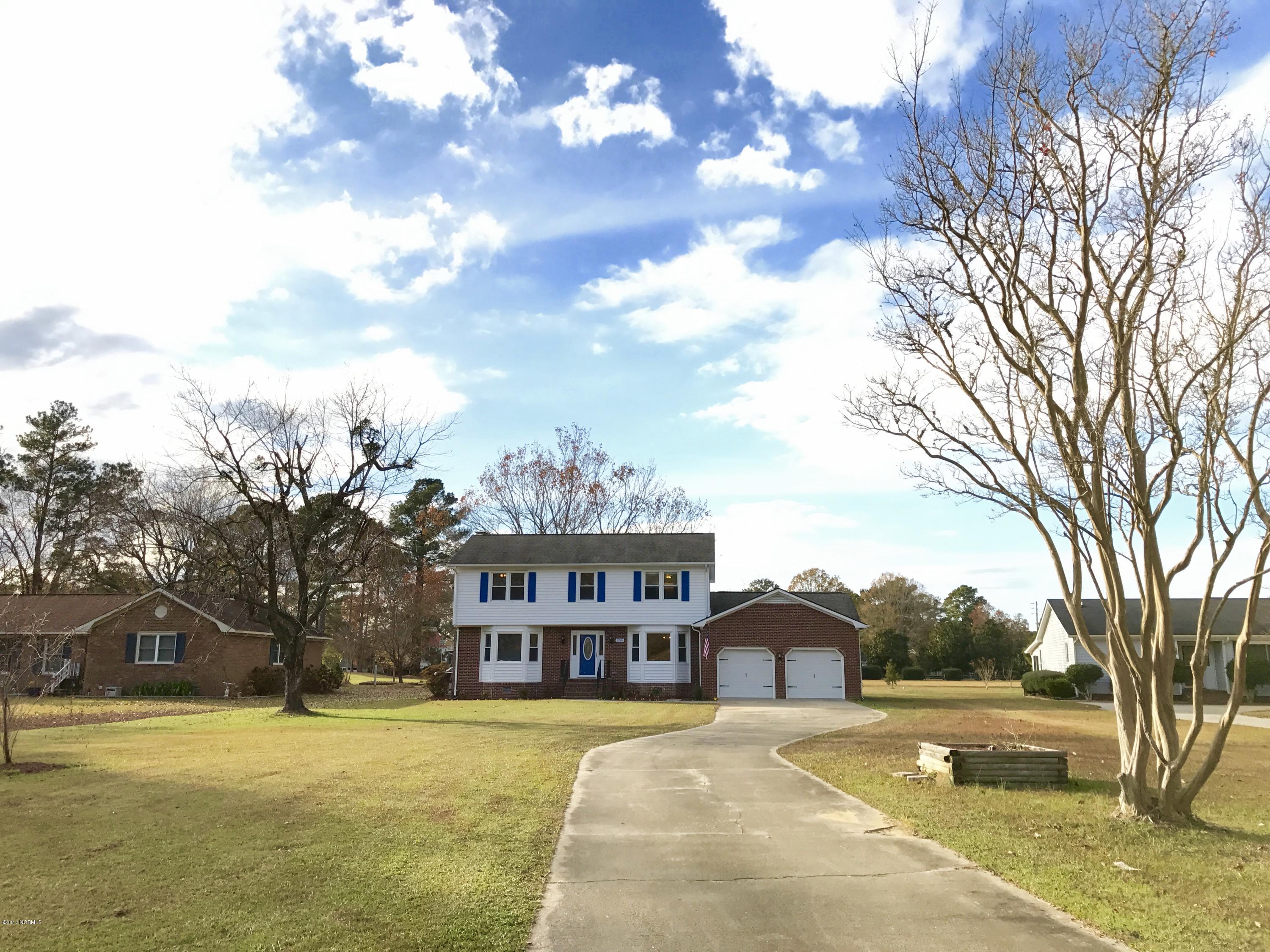 208 Boros Road New Bern, NC 28560 - Photo 5 of 34 IMG_6786