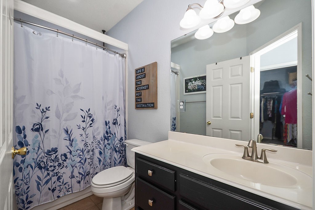 318 Sunrise Boulevard Angleton, TX 77515 - Photo 18 of 39