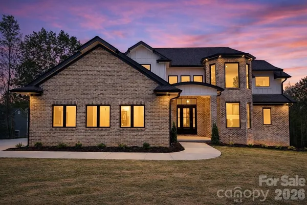 $1,200,000 | 1815 White Fawn Lane, Rock Hill, SC 29730