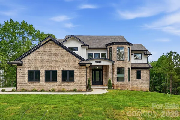 $1,200,000 | 1815 White Fawn Lane, Rock Hill, SC 29730