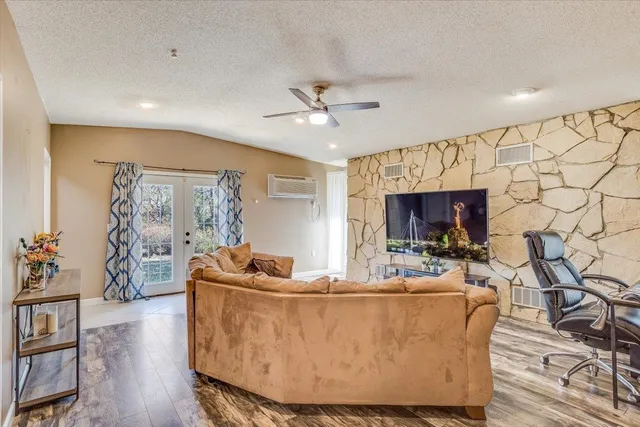 $325,000 | 8124 South Millsap Drive, Derby, KS 67037