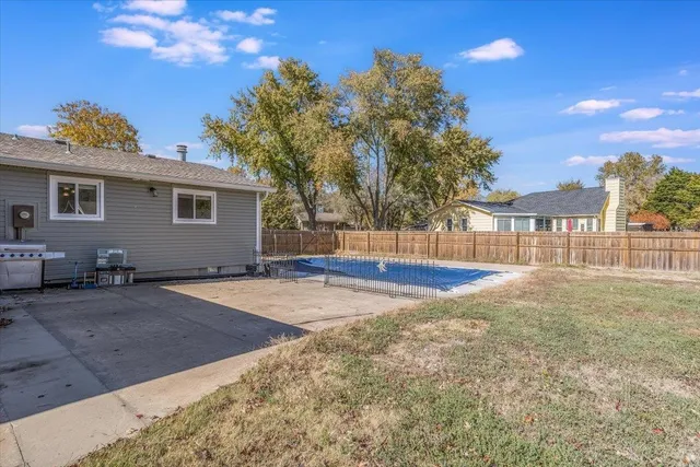 $325,000 | 8124 South Millsap Drive, Derby, KS 67037