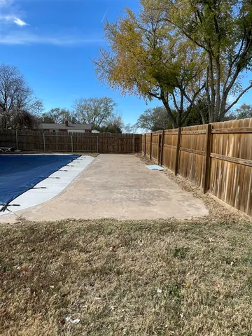 $325,000 | 8124 South Millsap Drive, Derby, KS 67037