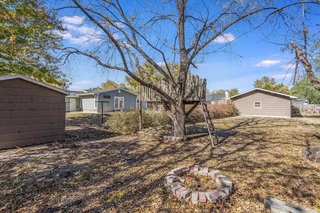 $325,000 | 8124 South Millsap Drive, Derby, KS 67037