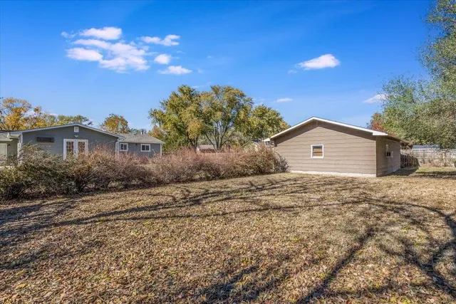 $325,000 | 8124 South Millsap Drive, Derby, KS 67037