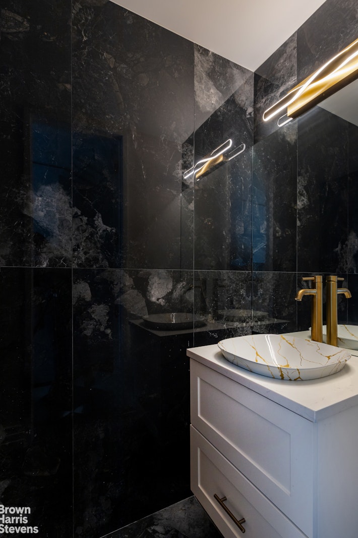 2521 Palisade Avenue, Unit 6A Bronx, NY 10463 - Photo 19 of 23