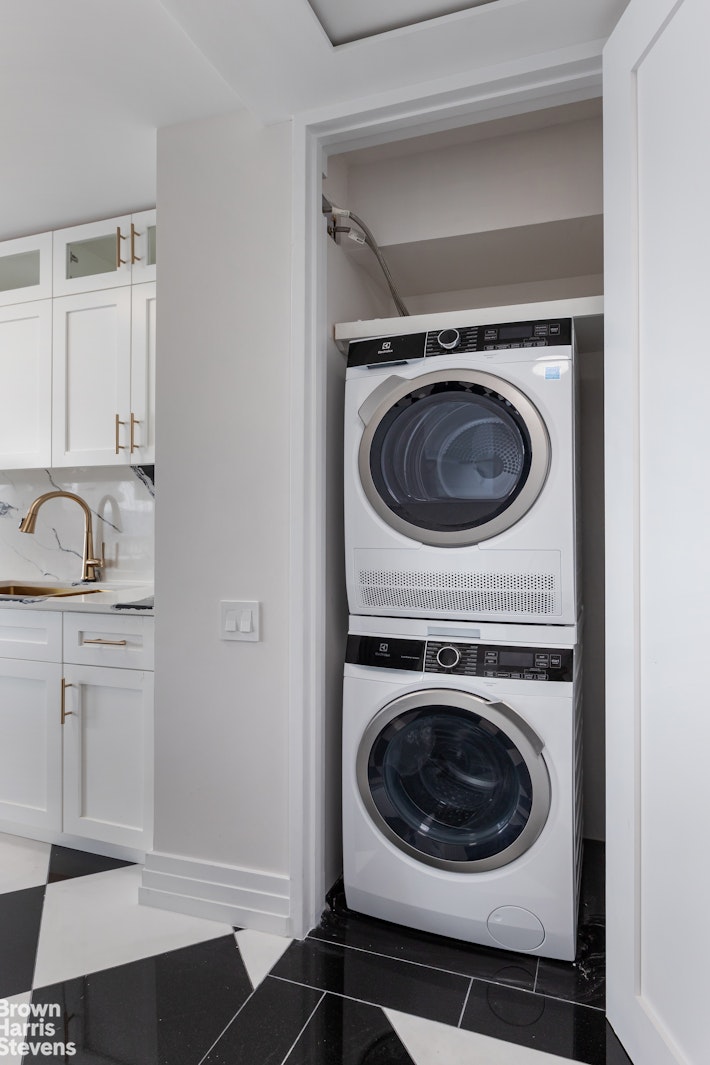 2521 Palisade Avenue, Unit 6A Bronx, NY 10463 - Photo 20 of 23