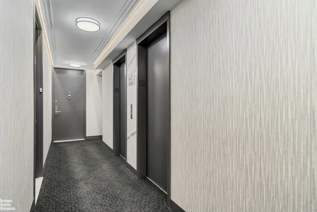 $1,300,000 | 2521 Palisade Avenue, Unit 6A | Spuyten Duyvil