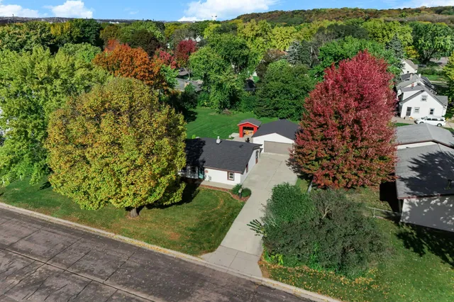 $249,900 | 1313 11th Avenue, St. Paul Park, MN 55071