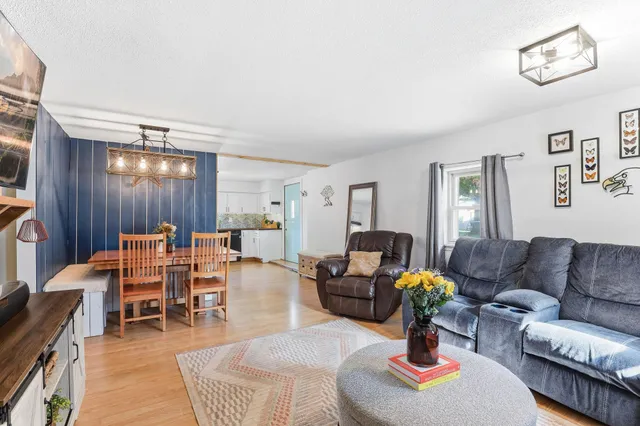 $249,900 | 1313 11th Avenue, St. Paul Park, MN 55071