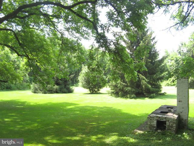 1035 Prospect Road Columbia, PA 17512 - Photo 6 of 6 Gallery Image 6