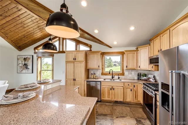 $6,200 | 6191 South Olathe Street, Aurora, CO 80016