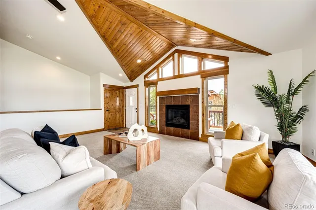 $6,200 | 6191 South Olathe Street, Aurora, CO 80016