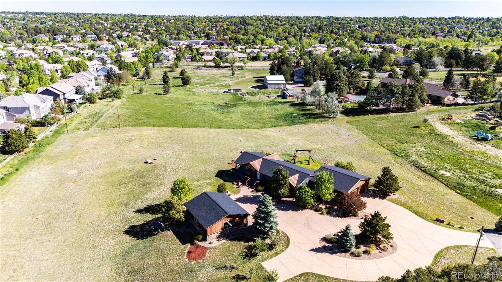 6191 South Olathe Street Aurora, CO 80016 - Photo 10 of 50