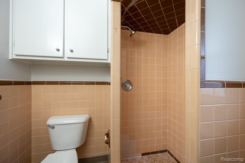 12523 Pennsylvania Road, Unit 2 Riverview, MI 48193 - Photo 27 of 38