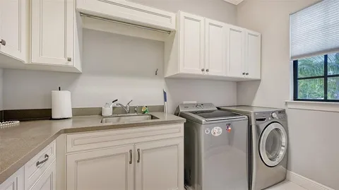 $2,100,000 | 9291 Swaying Branch Road, Sarasota, FL 34241