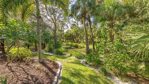 $2,100,000 | 9291 Swaying Branch Road, Sarasota, FL 34241