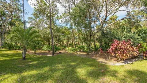 $2,100,000 | 9291 Swaying Branch Road, Sarasota, FL 34241