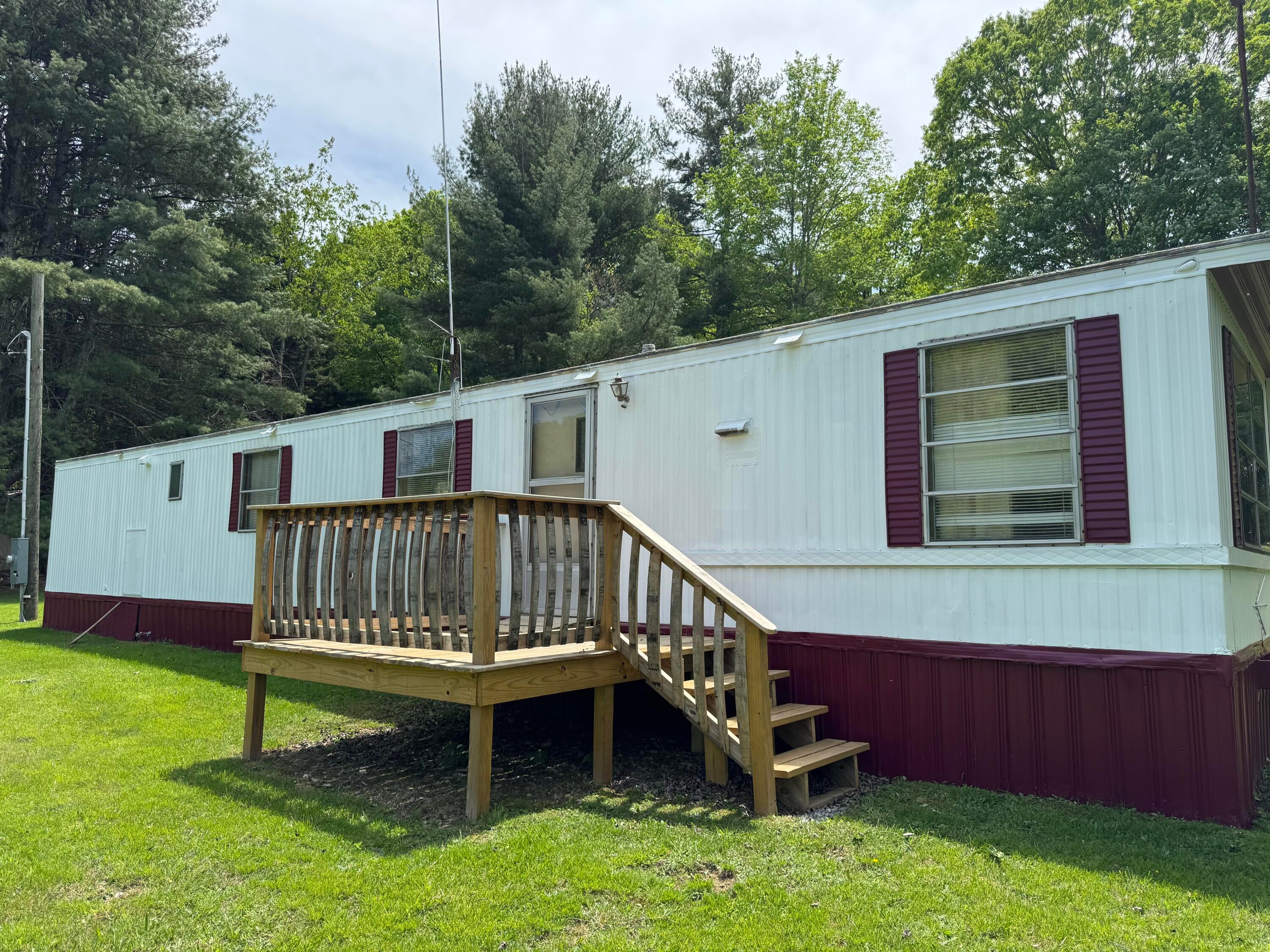 41 Ranger Lane Green Bank, WV 24944 - Photo 1 of 32 Gallery Image 1