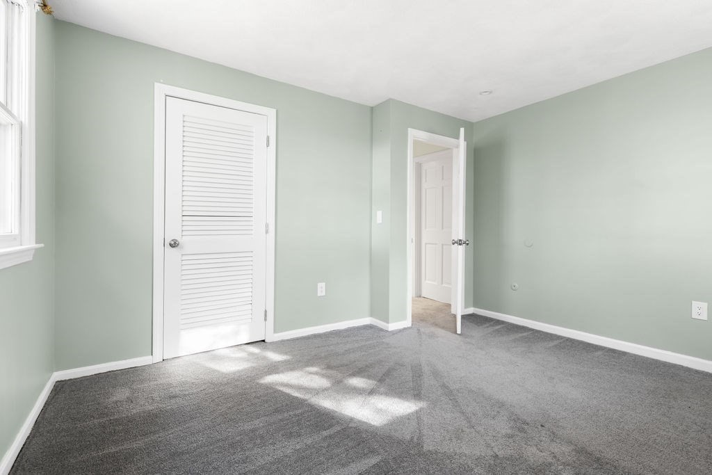 22 Browning Road Shrewsbury, MA 01545 - Photo 20 of 33 an empty room with closet area