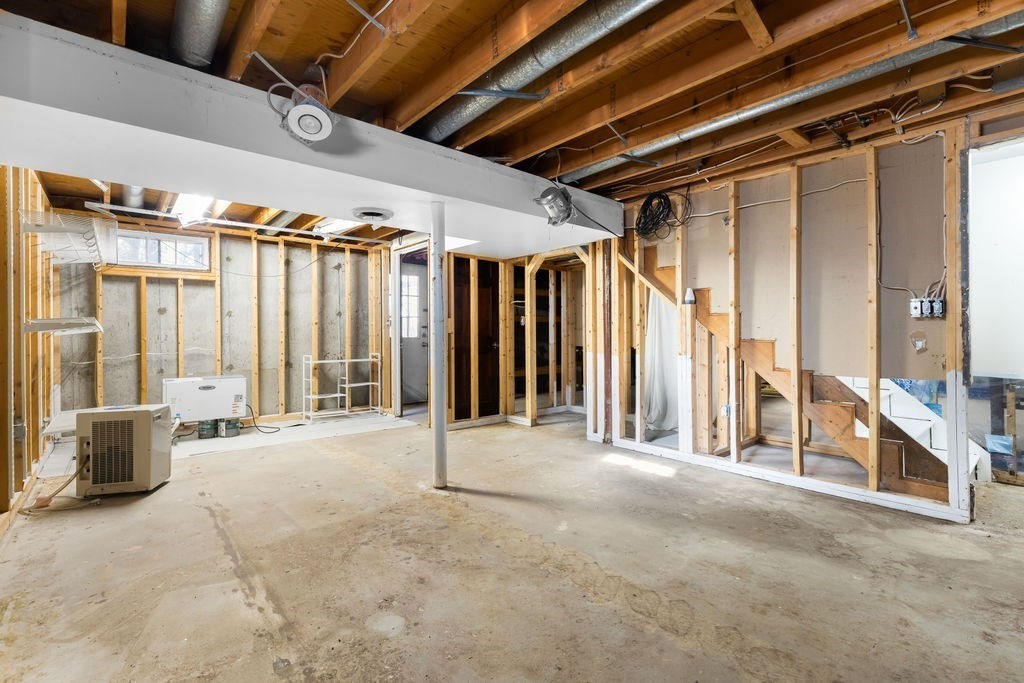 22 Browning Road Shrewsbury, MA 01545 - Photo 25 of 33 a view of an empty room with a window