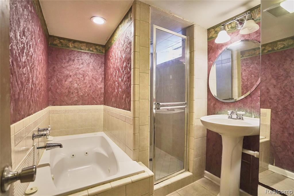 1430 Devonshire Road Grosse Pointe Park, MI 48230 - Photo 79 of 85