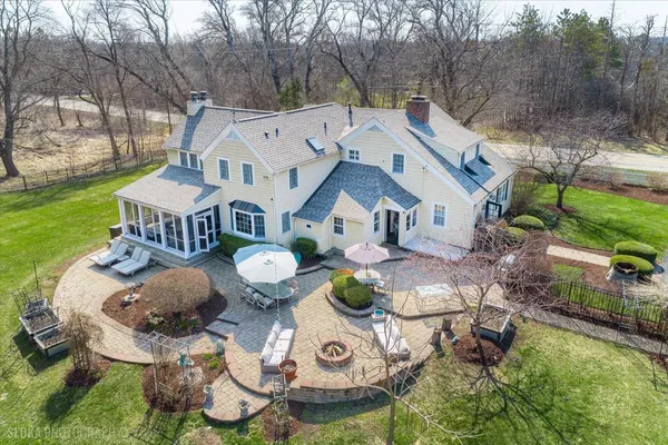 $949,000 | 26048 West Cuba Road, Barrington, IL 60010