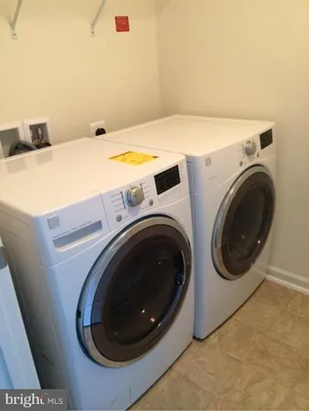 $2,900 | 43311 Novi Terrace, Ashburn, VA 20147