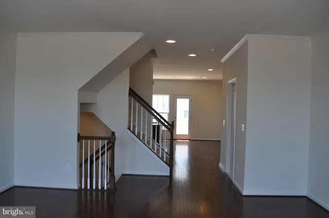 $3,000 | 43311 Novi Terrace, Ashburn, VA 20147