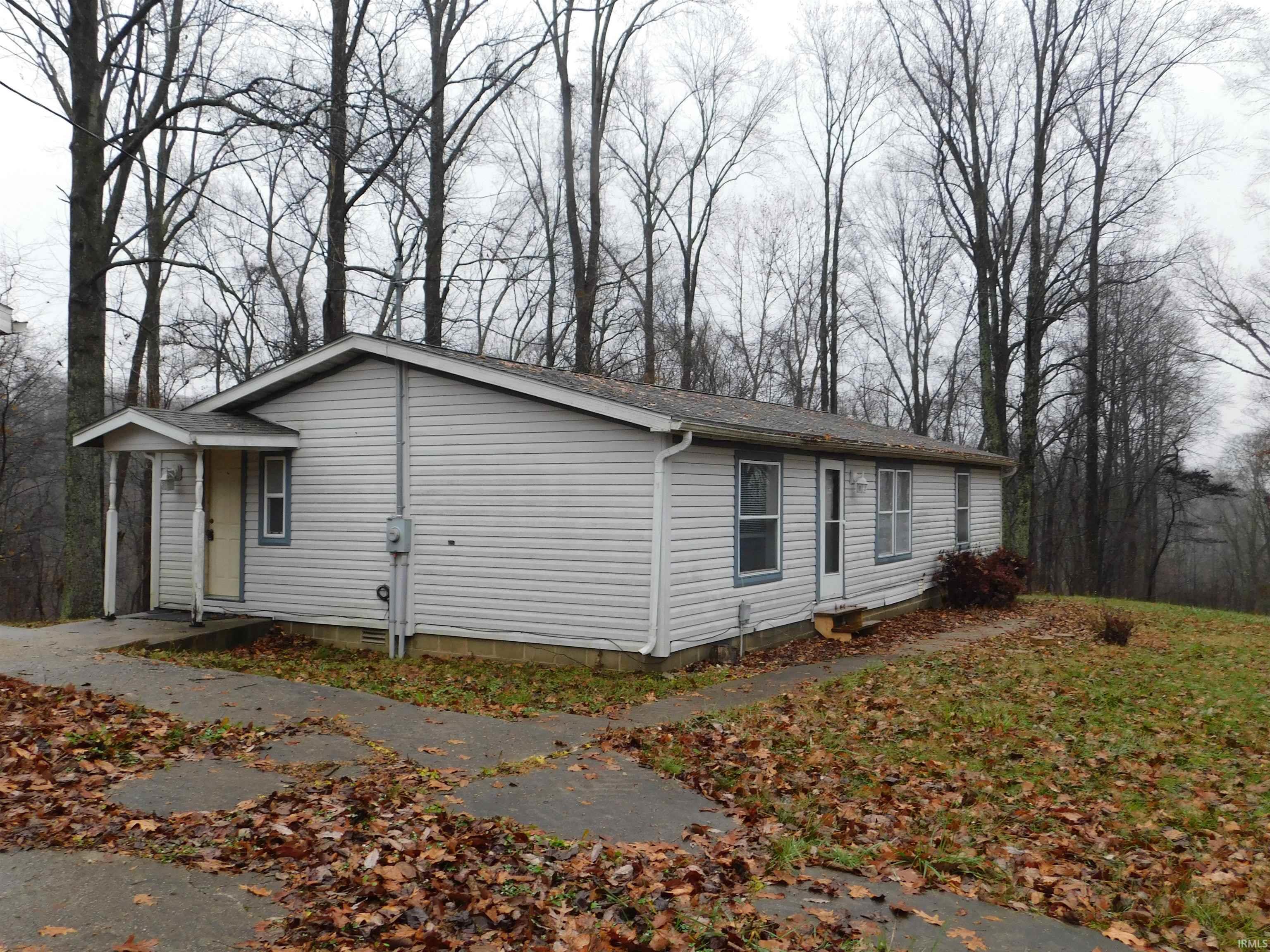 1788 Hancock School Road Spencer, IN 47460 - Photo 2 of 33