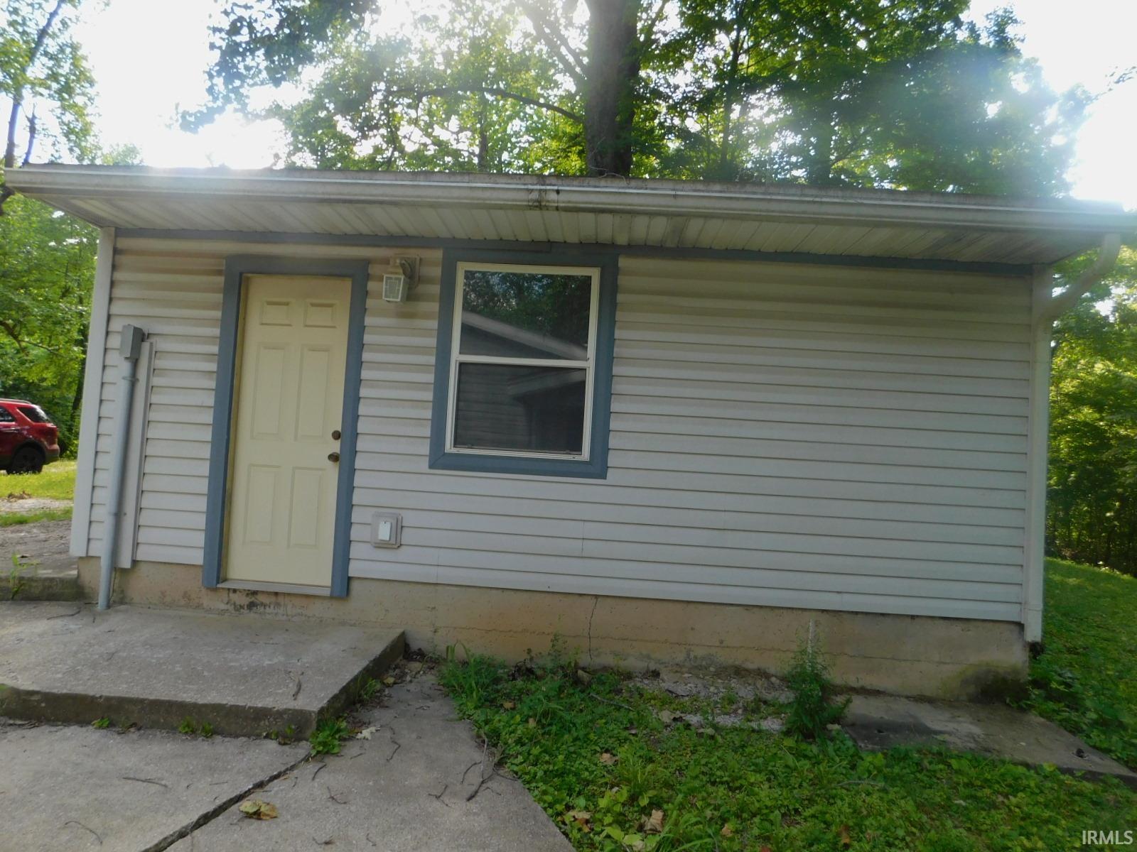 1788 Hancock School Road Spencer, IN 47460 - Photo 8 of 33