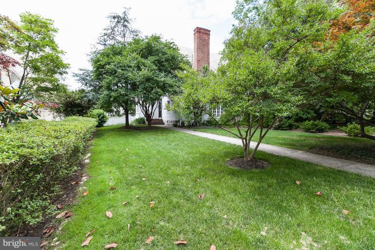 4604 Roland Avenue Baltimore, MD 21210 - Photo 3 of 30 Exterior (General)