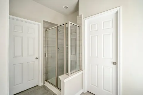 $360,000 | 18334 Gardens End Lane, Houston, TX 77084