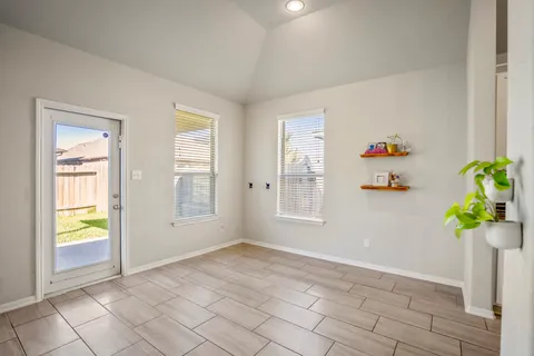 $360,000 | 18334 Gardens End Lane, Houston, TX 77084