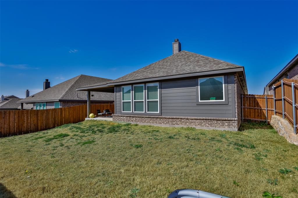 3520 Austin Street Gainesville, TX 76240 - Photo 35 of 38