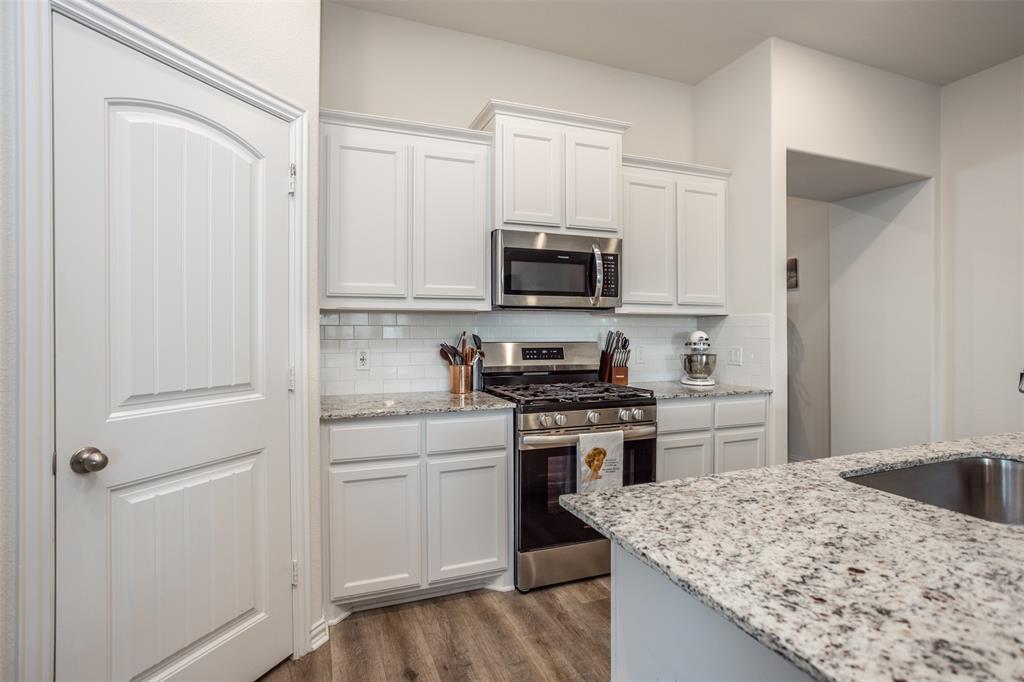 3520 Austin Street Gainesville, TX 76240 - Photo 8 of 38