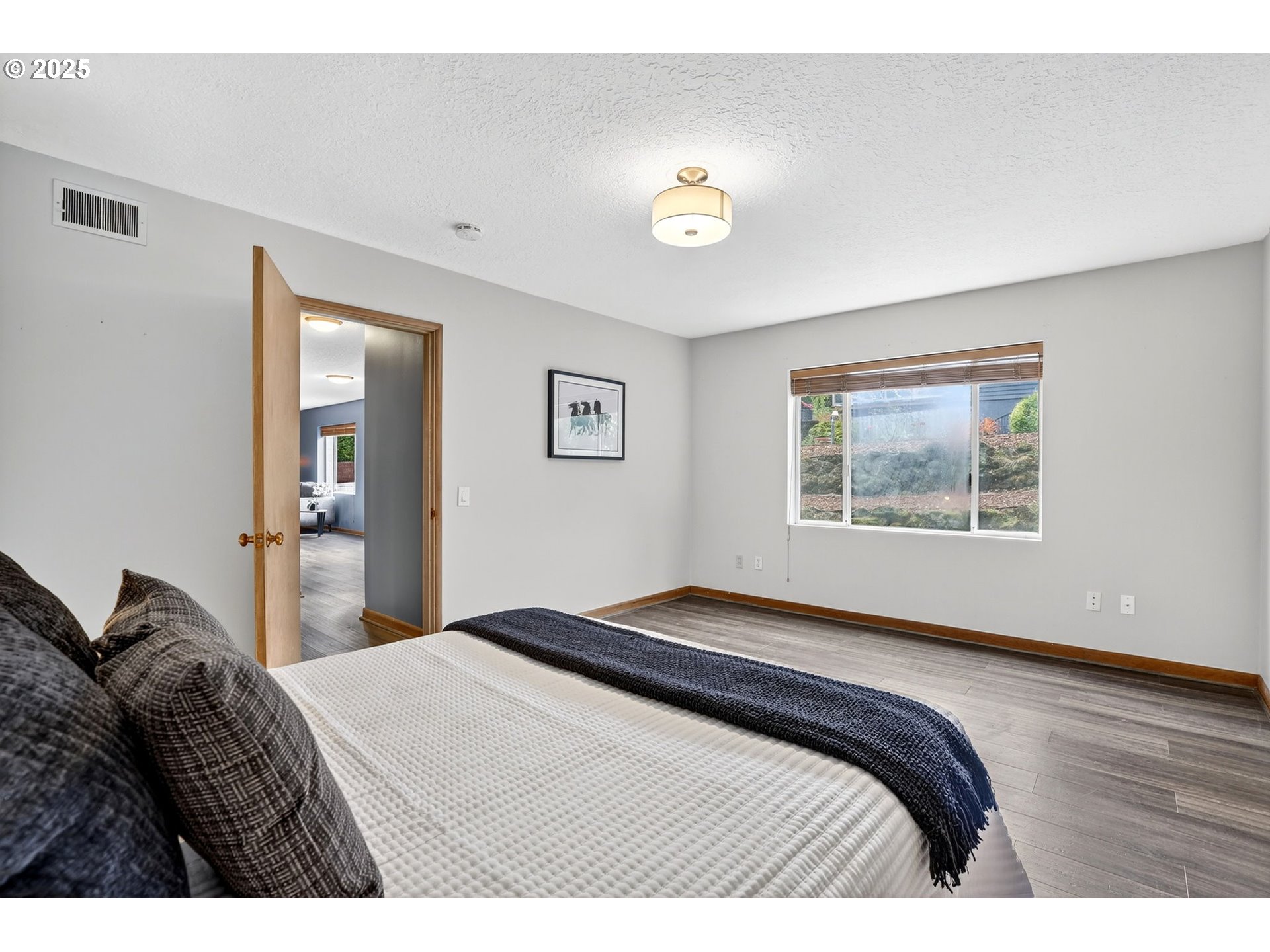 8112 Southwest 5th Avenue Portland, OR 97219 - Photo 36 of 39 Gallery Image 36