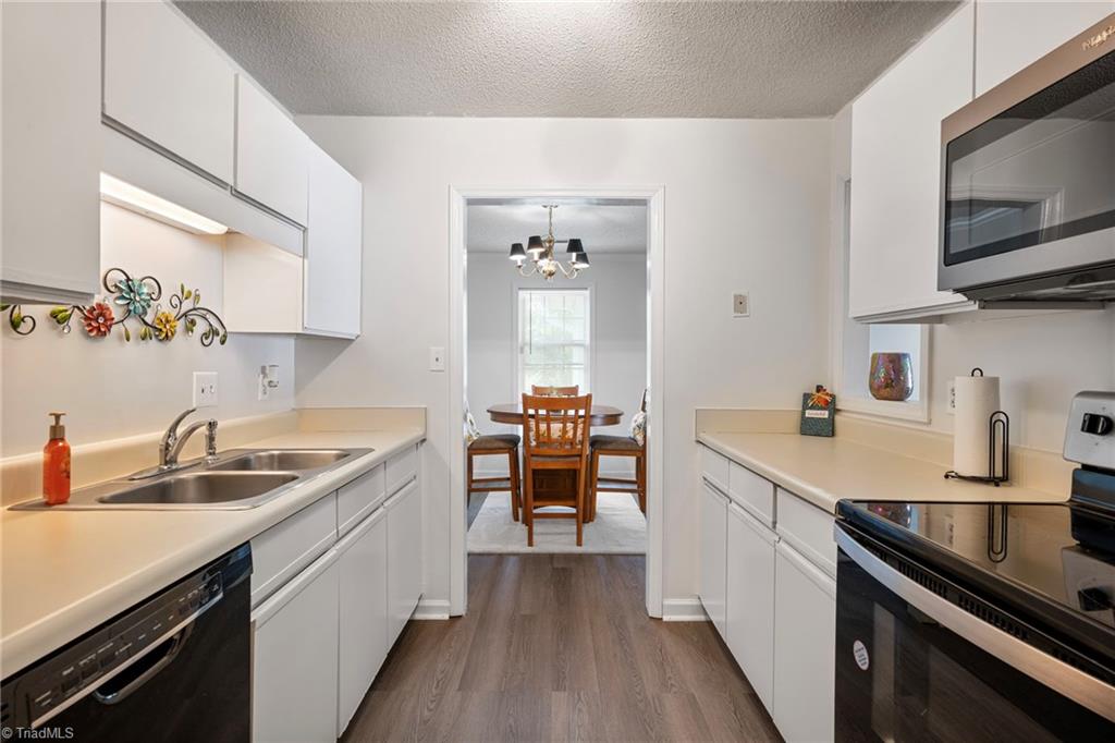 655 Balfour Road Winston-Salem, NC 27104 - Photo 4 of 16