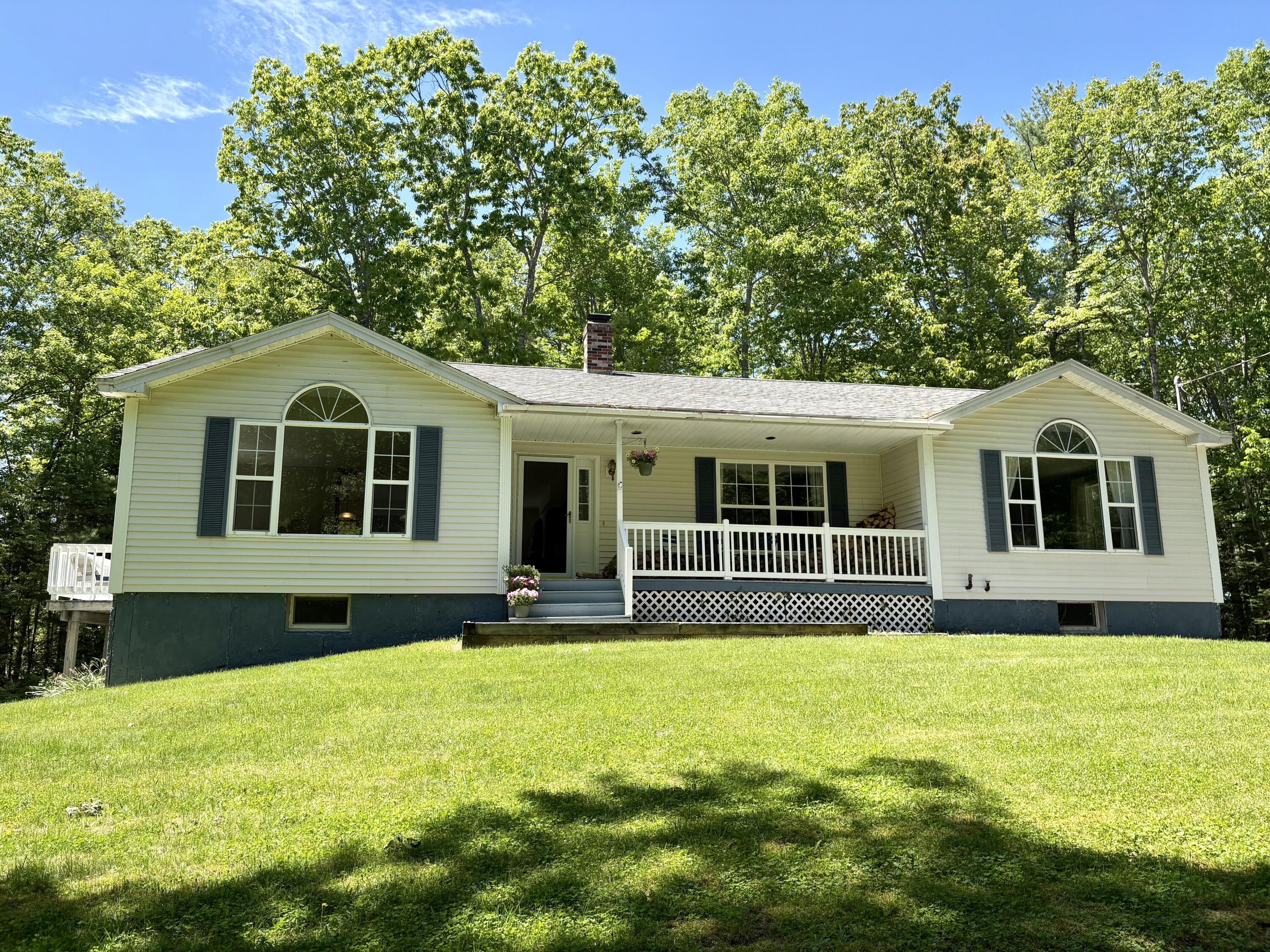102 Trask Lane Jefferson, ME 04348 - Photo 5 of 63 IMG_5015