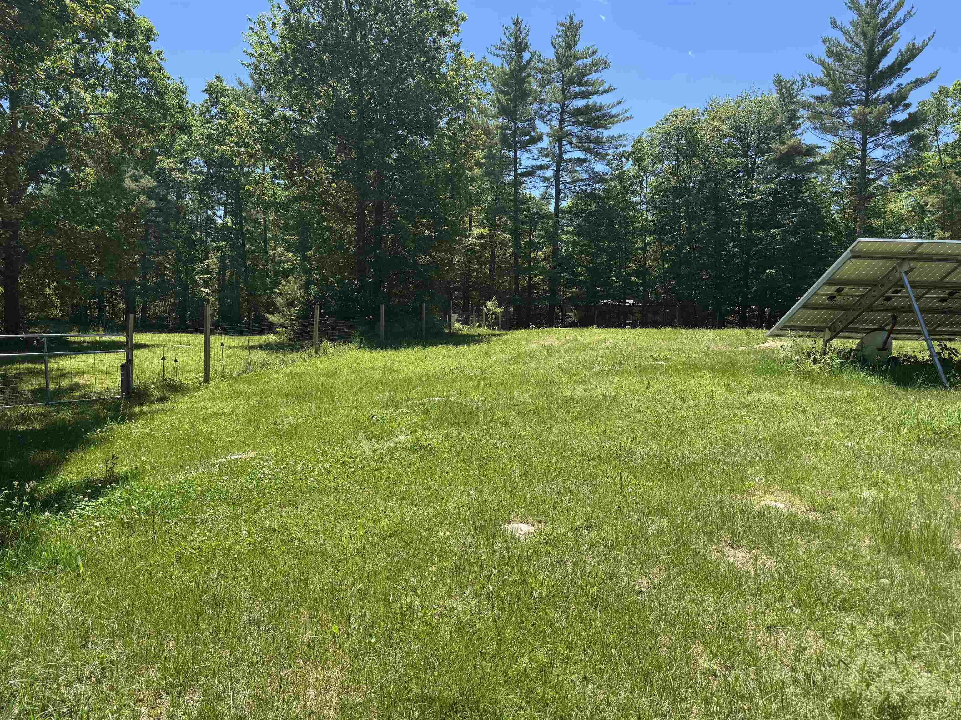 14 Elm St Extension Ossipee, NH 03864 - Photo 5 of 9