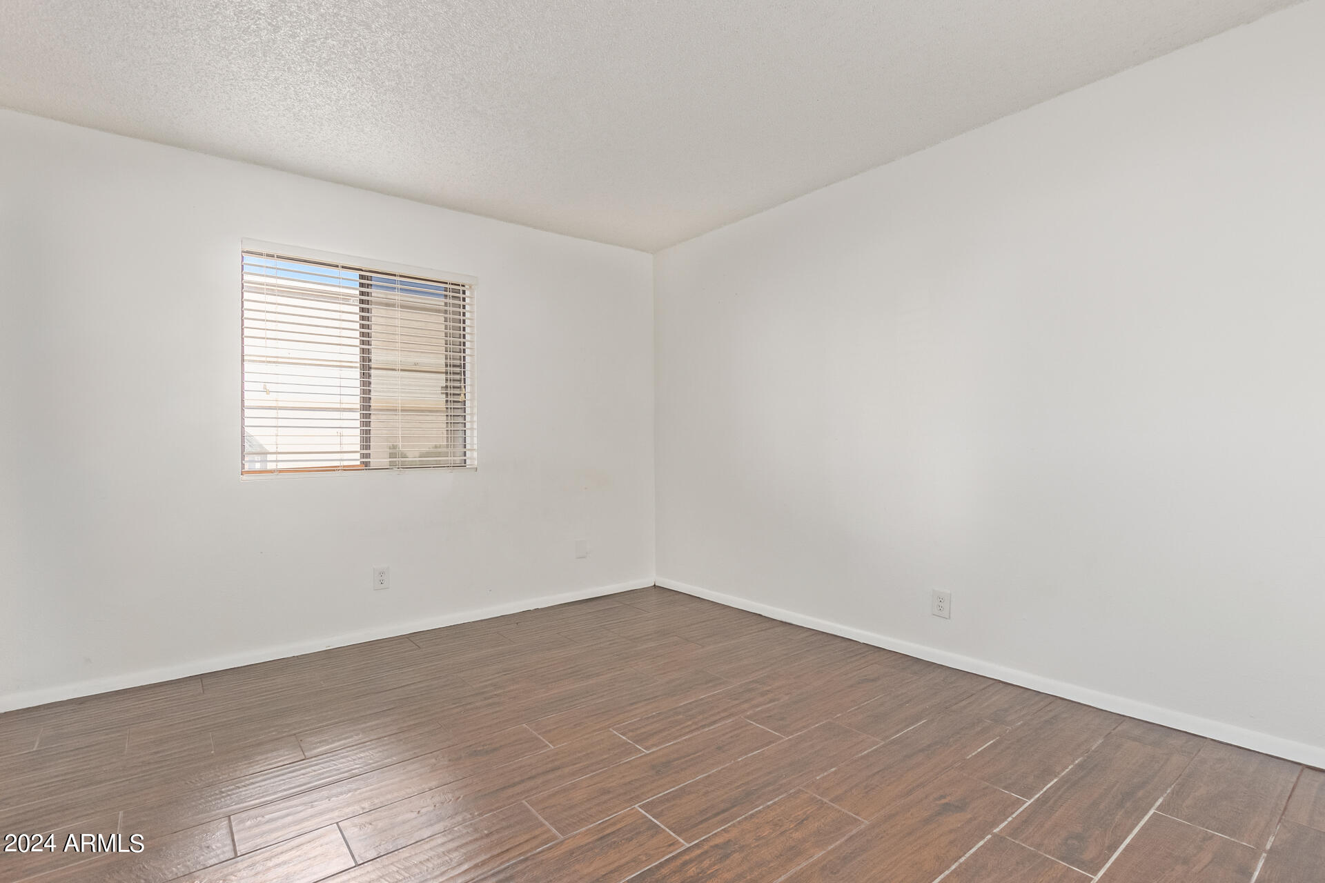 1920 West Lindner Avenue, Unit 137 Mesa, AZ 85202 - Photo 13 of 18 11 Lindner 1920