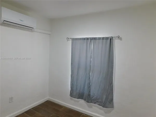$3,200 | 10945 Northwest 19th Avenue, Unit B, Miami, FL 33167
