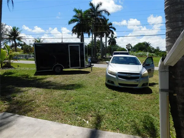$3,200 | 10945 Northwest 19th Avenue, Unit B, Miami, FL 33167