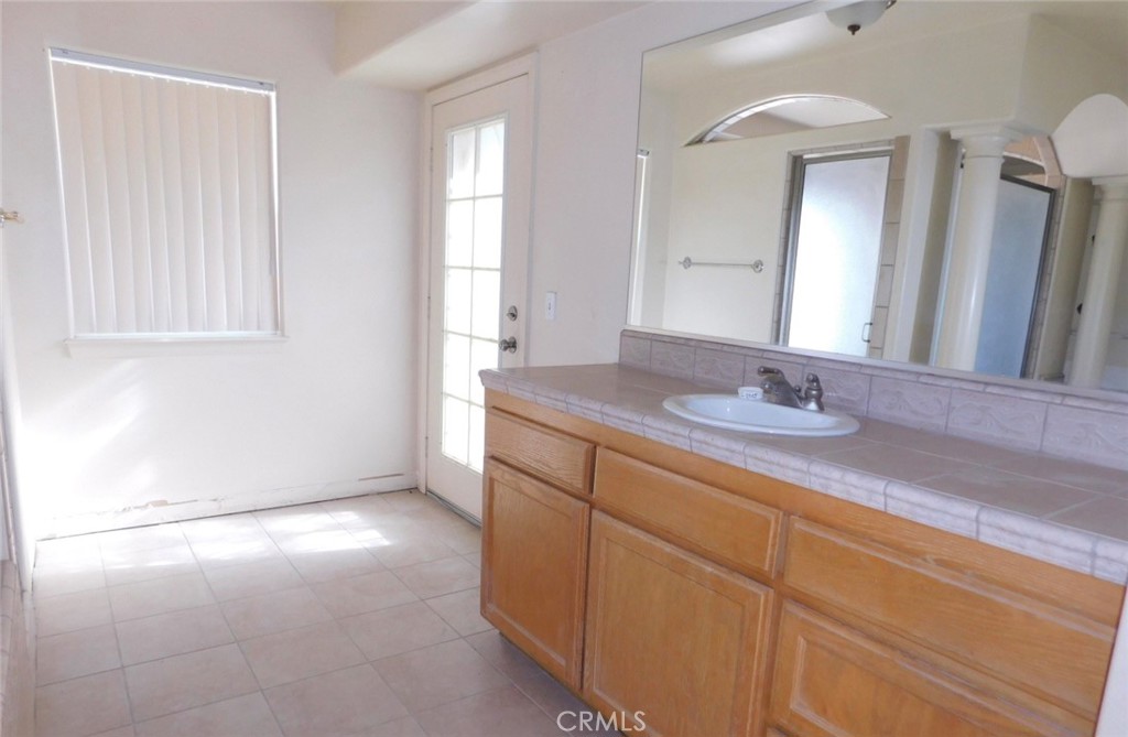 1861 Calaveras Road Pinon Hills, CA 92372 - Photo 8 of 9