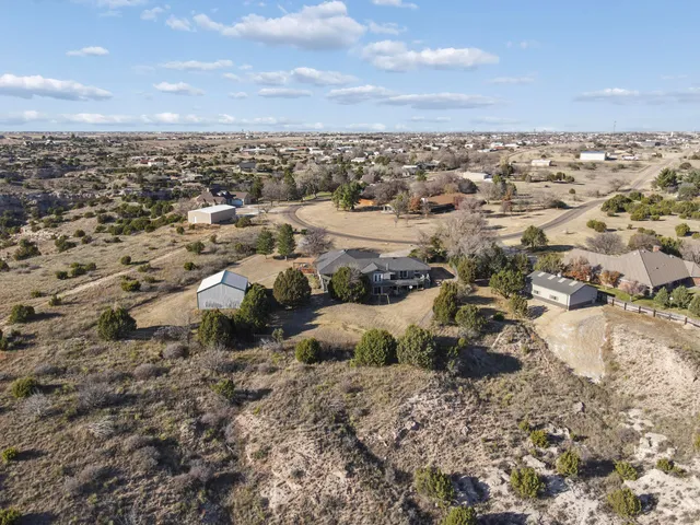$650,000 | 13901 Tangle Aire Point, Amarillo, TX 79118