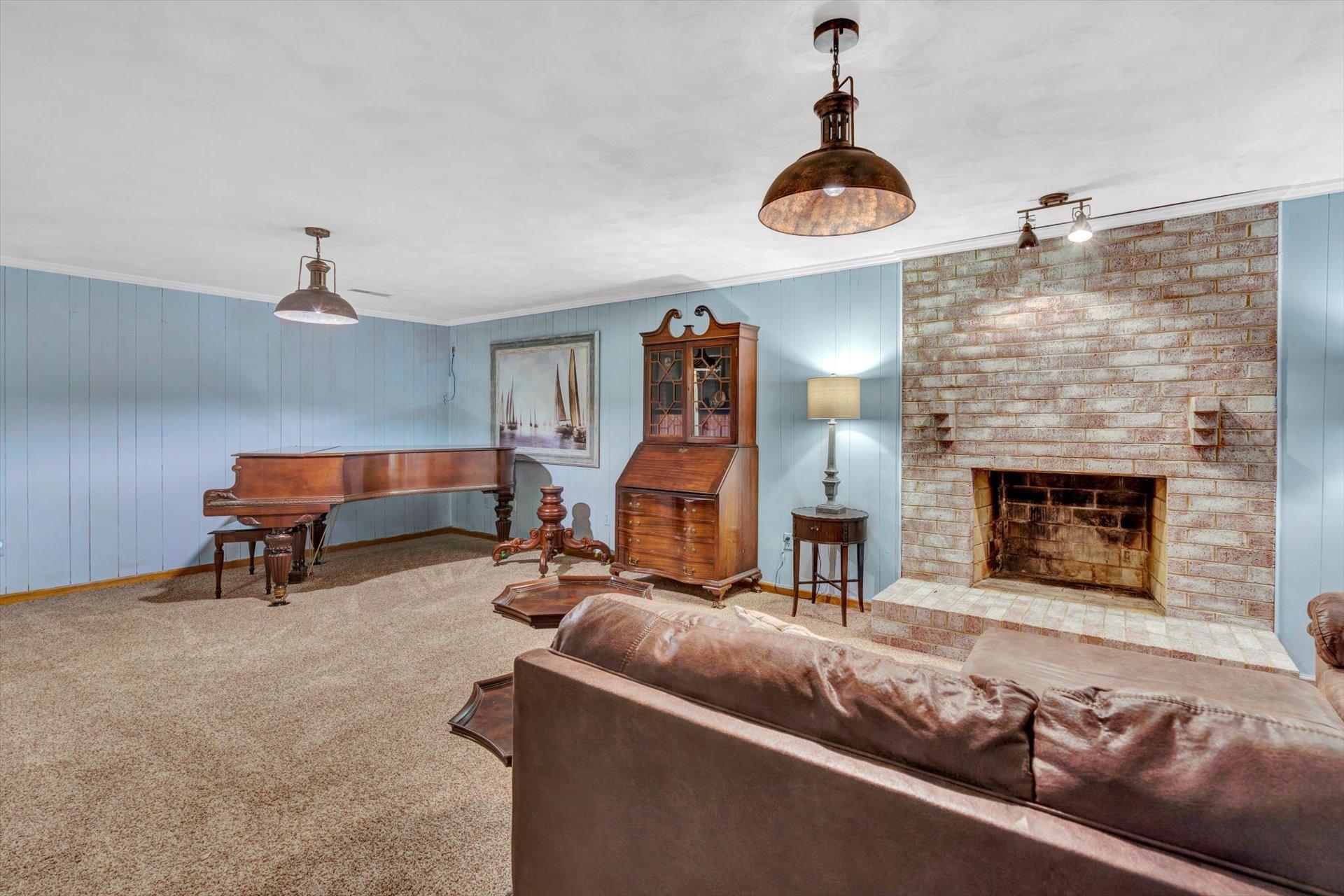 5937 Brahma Road Roanoke, VA 24018 - Photo 23 of 29 23-082020210070