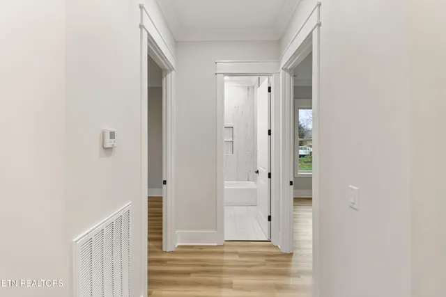 $799,900 | 171 Tsuhdatsi Way, Loudon, TN 37774